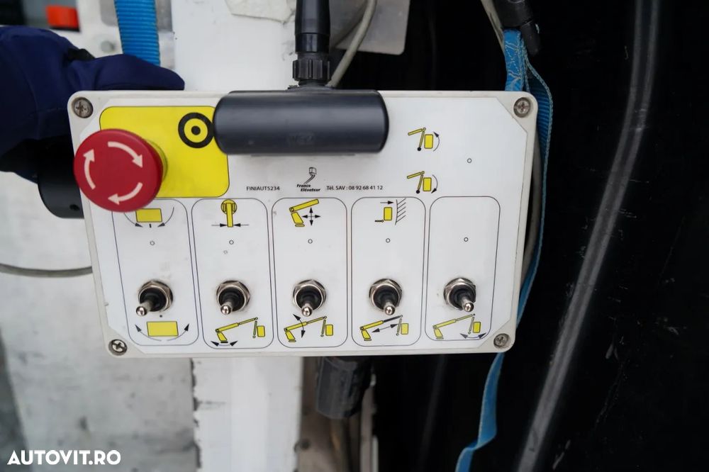 Renault MASTER / AERIAL / Platformă de lucru aeriană Elevateur 142 TPF - 14 m / MAX 265 kg / TABLĂ / - 19