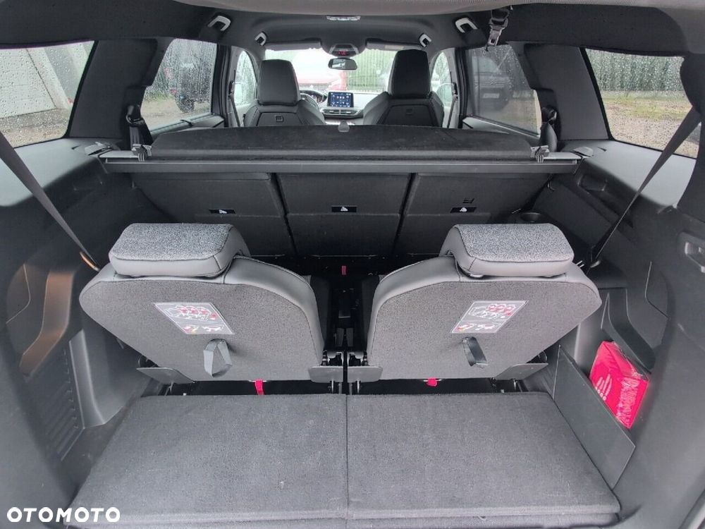 Peugeot 5008 - 16