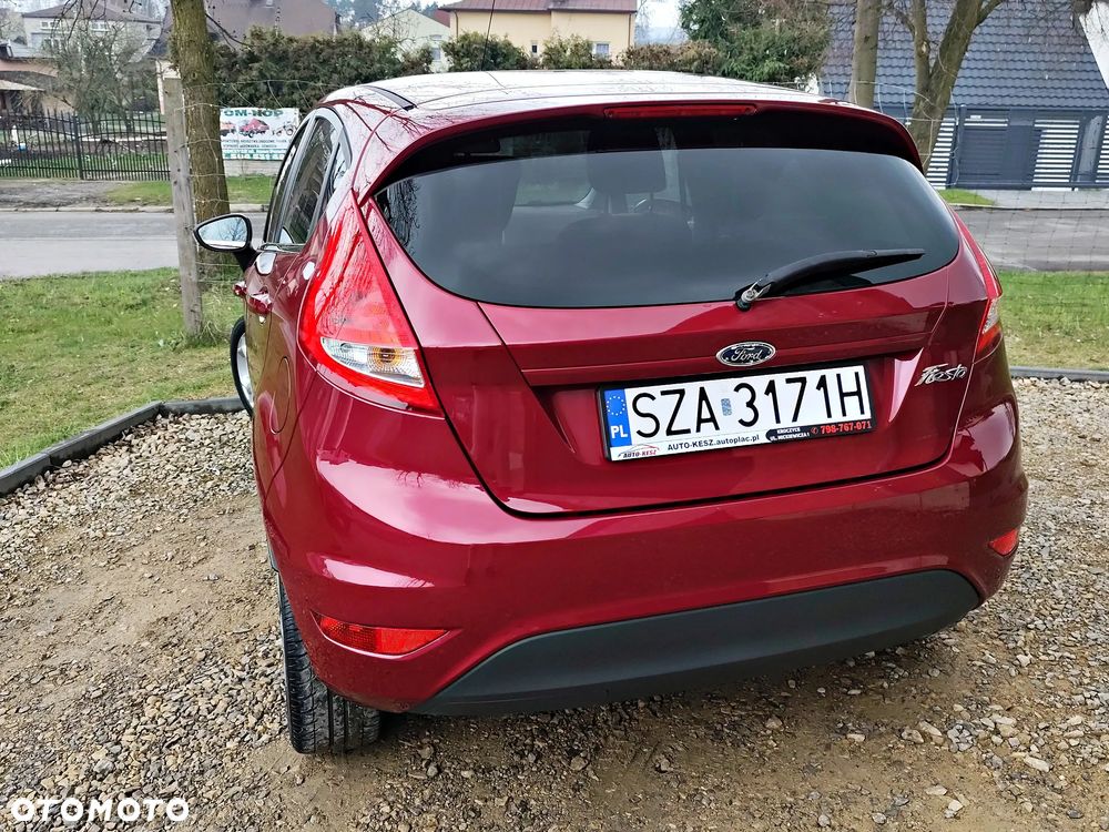 Ford Fiesta 1.25 Titanium - 24