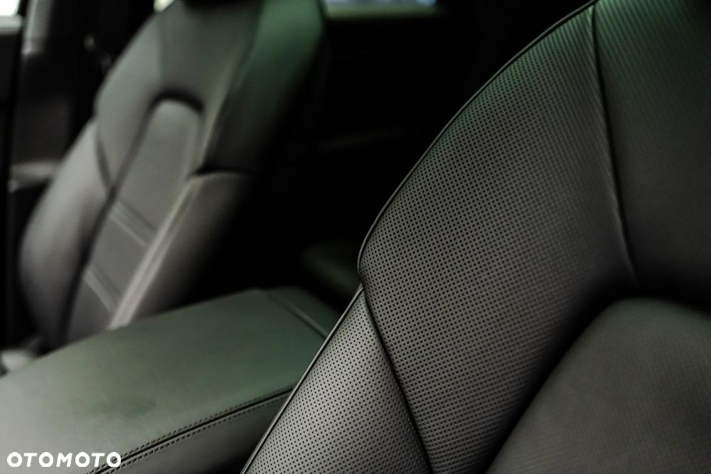 Porsche Cayenne - 19