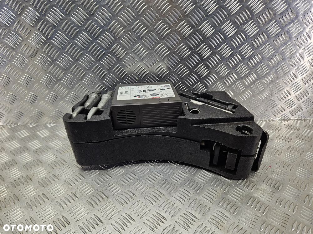 VW TOUAREG 7P 10-18R ZESTAW KLUCZY NAPRAWCZY PODNOŚNIK KOMPLET LEWAREK 7P0012112C - 4