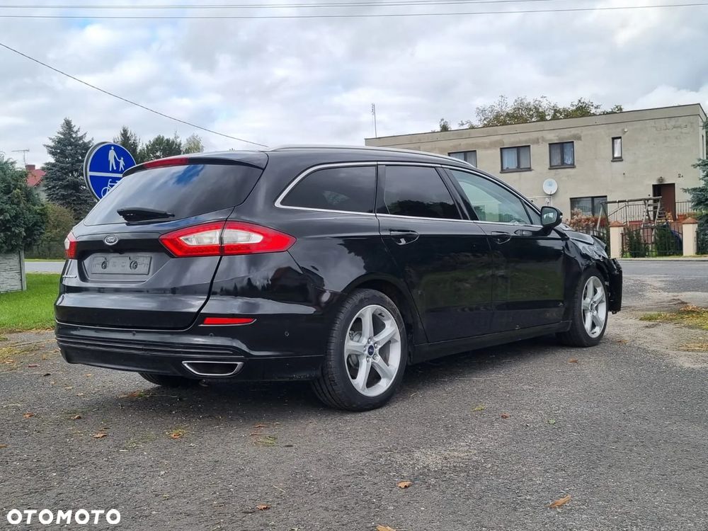 Ford Mondeo Turnier 2.0 TDCi Start-Stopp PowerShift-Aut Titanium - 3