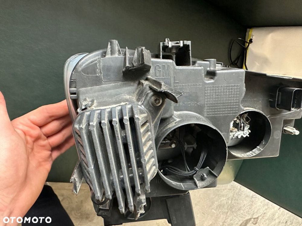 OPEL COMBO E LAMPA PRZÓD PRZEDNIA LEWA - 11