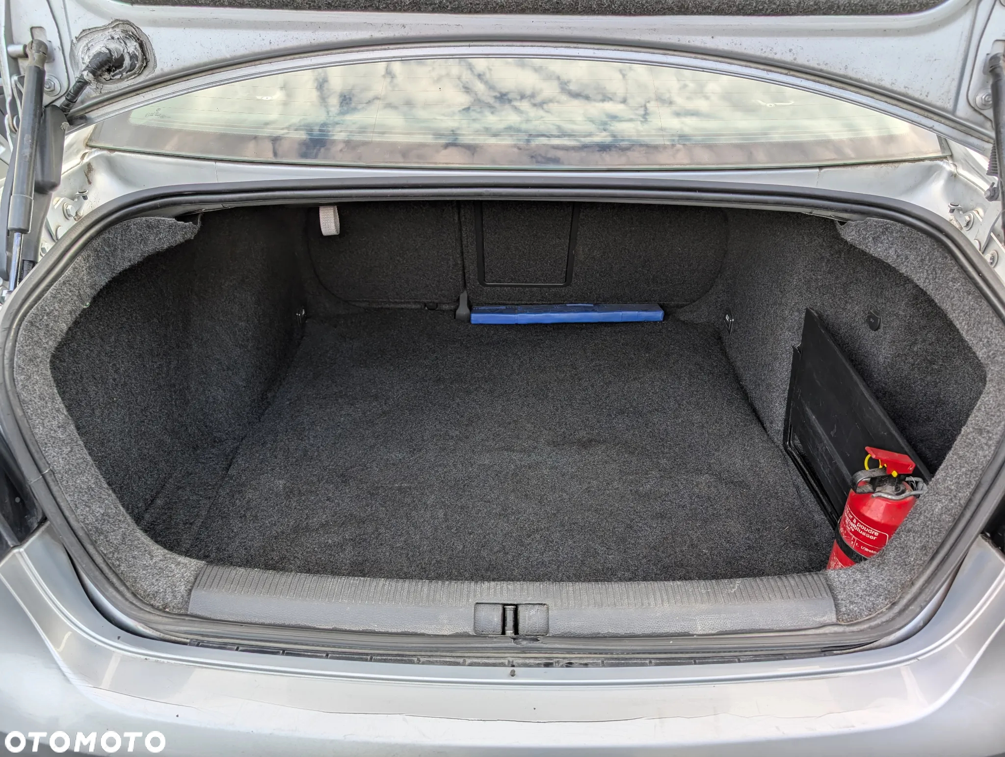 Volkswagen Jetta 1.9 TDI Comfortline - 13