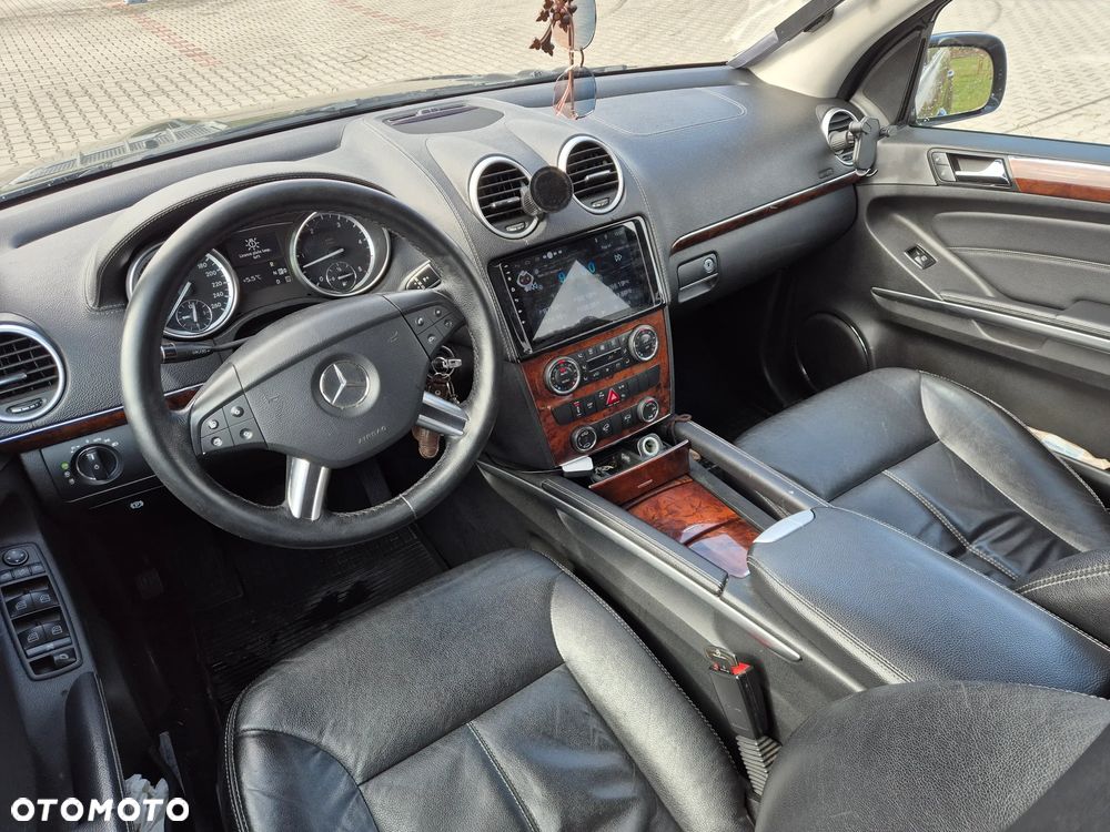 Mercedes-Benz GL 320 CDI 4Matic 7G-TRONIC - 8