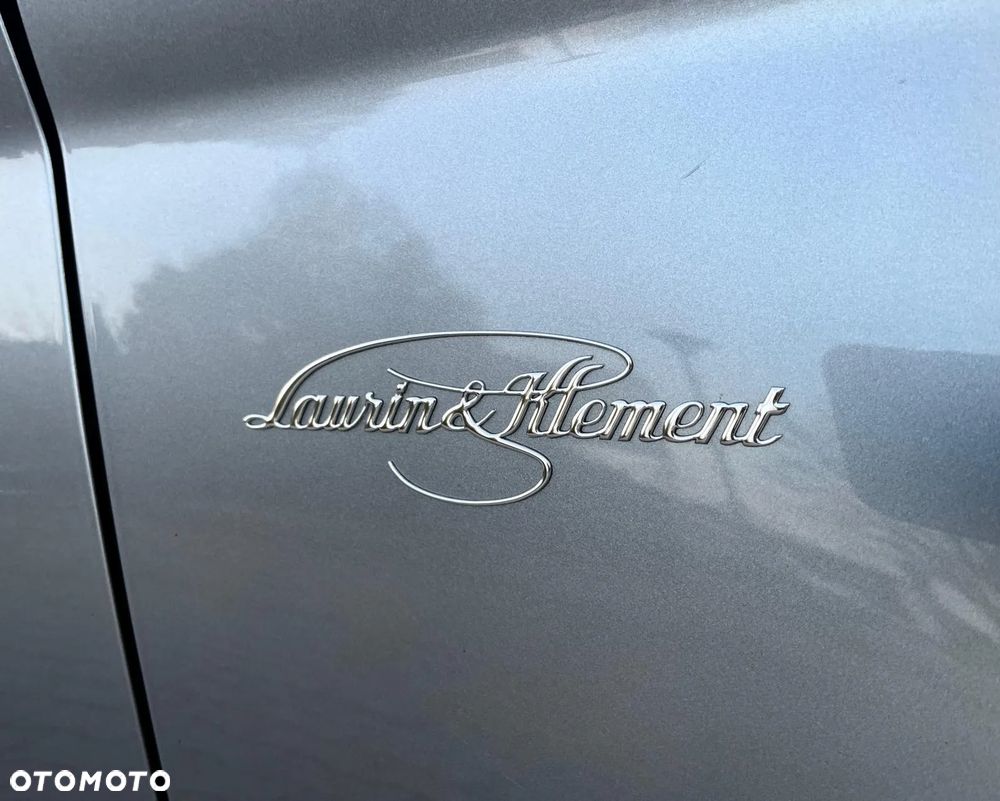 Skoda Superb 2.0 TDI 4x4 L&K DSG - 9