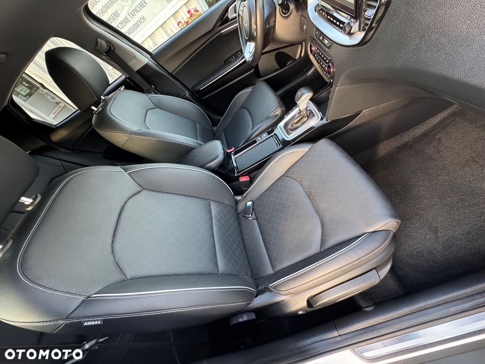Kia XCeed - 21