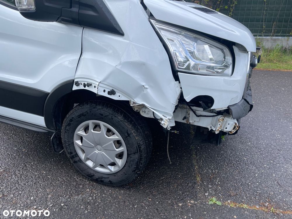 Ford Transit - 17