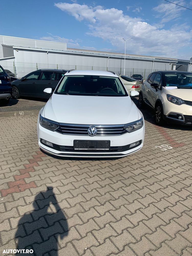 Volkswagen Passat 2.0 TDI DSG Comfortline - 1