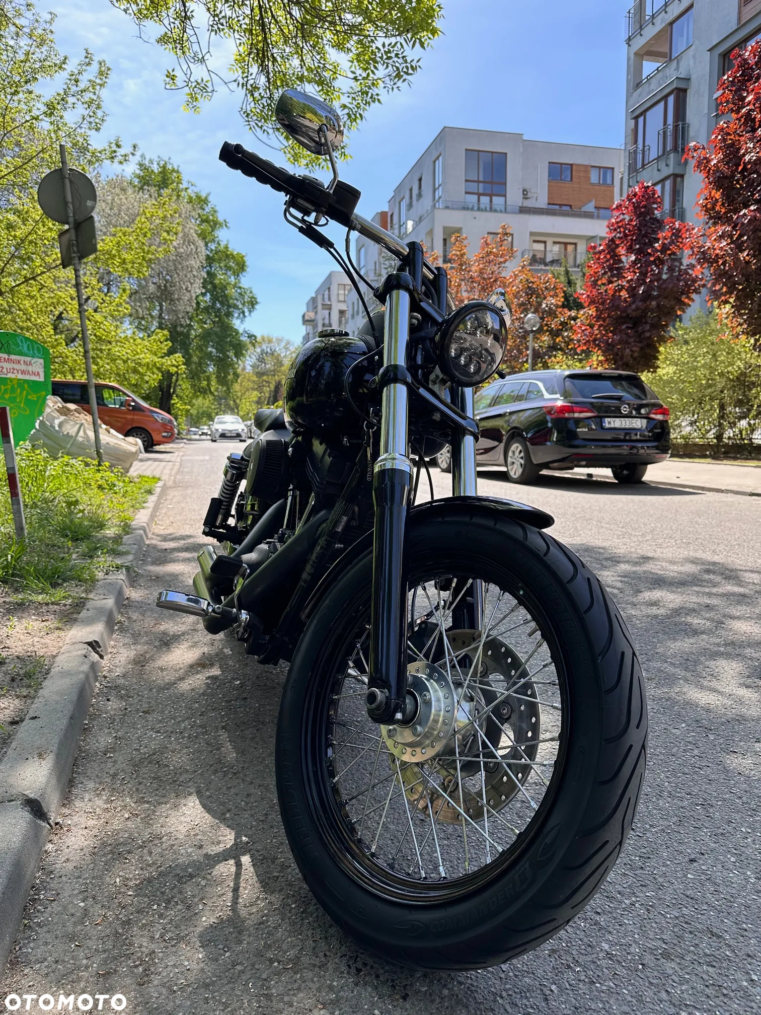 Harley-Davidson Dyna Street Bob - 3