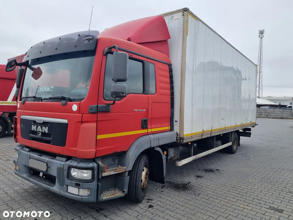 MAN TGL 12 220 - 1