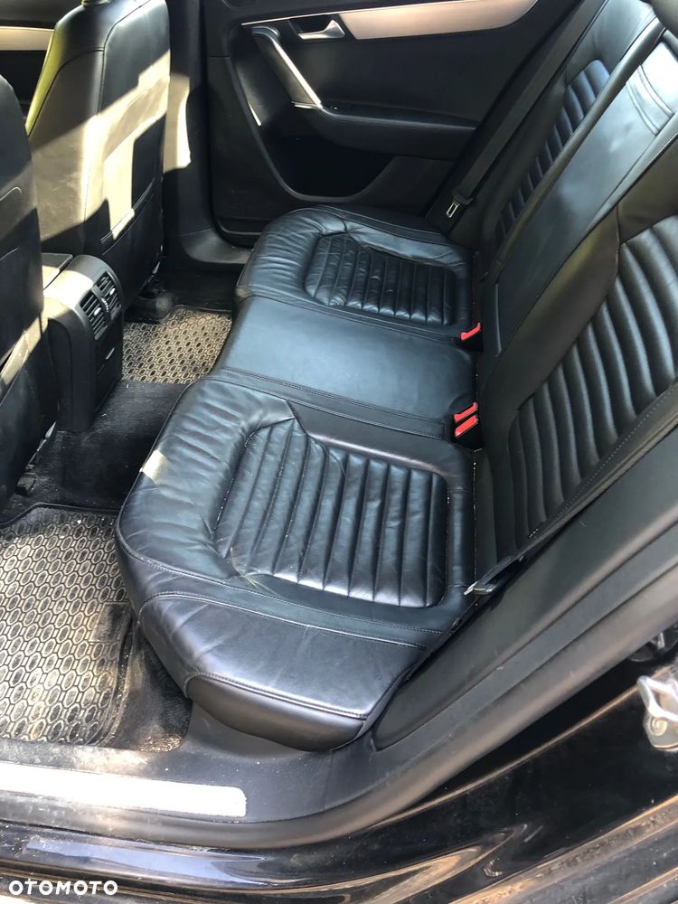 Volkswagen Passat 2.0 TSI Highline - 11