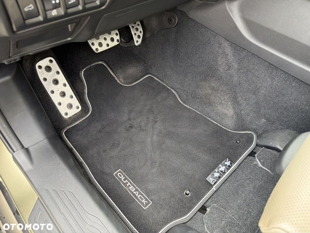 Subaru Outback 2.5i Platinum (EyeSight) Lineartronic - 23