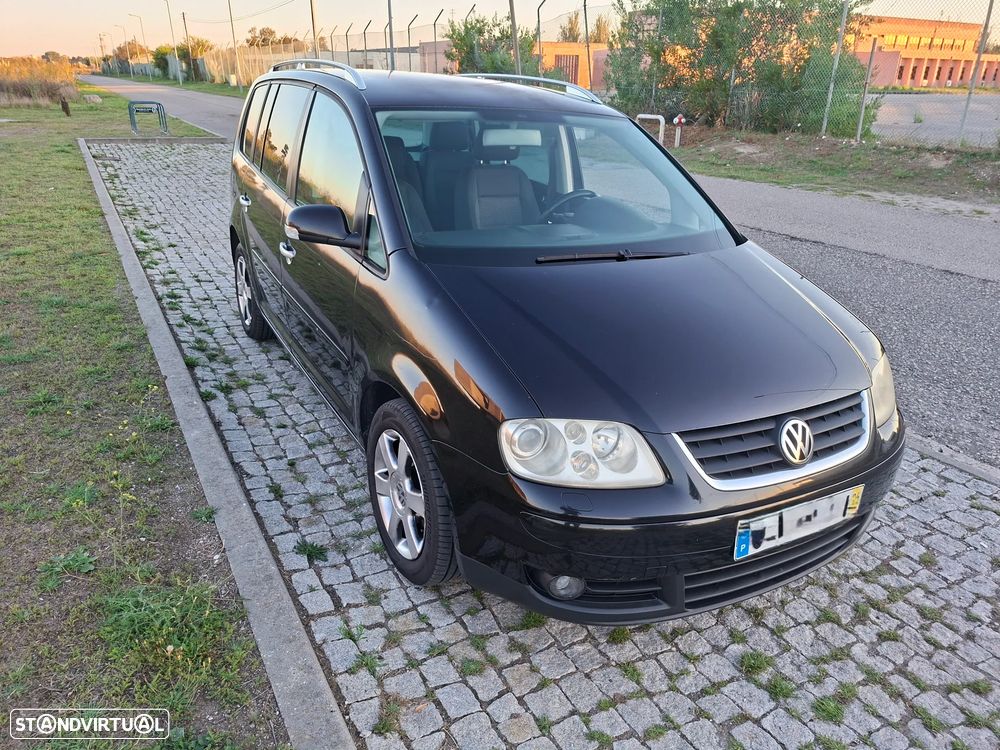 VW Touran 2.0 TDI Highline EC 7L - 4