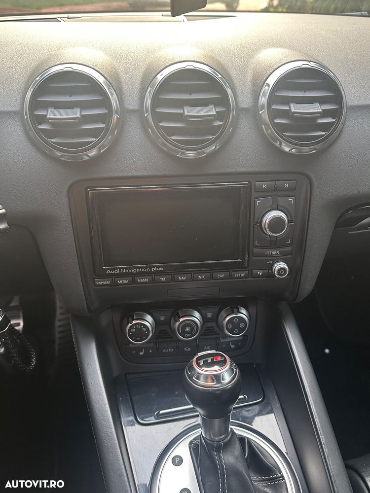 Audi TT S 2.0 TFSI Quattro S-tronic - 19