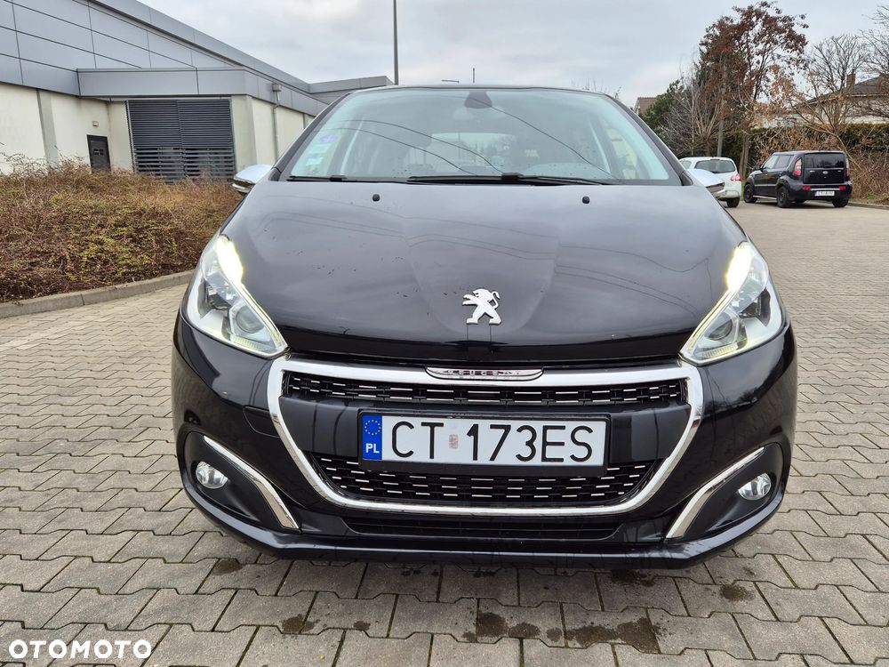 Peugeot 208 - 2