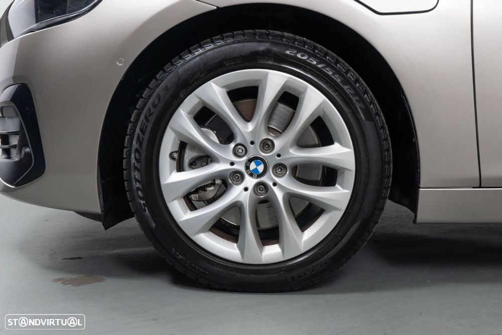 BMW 225xe Active Tourer Line Luxury - 21