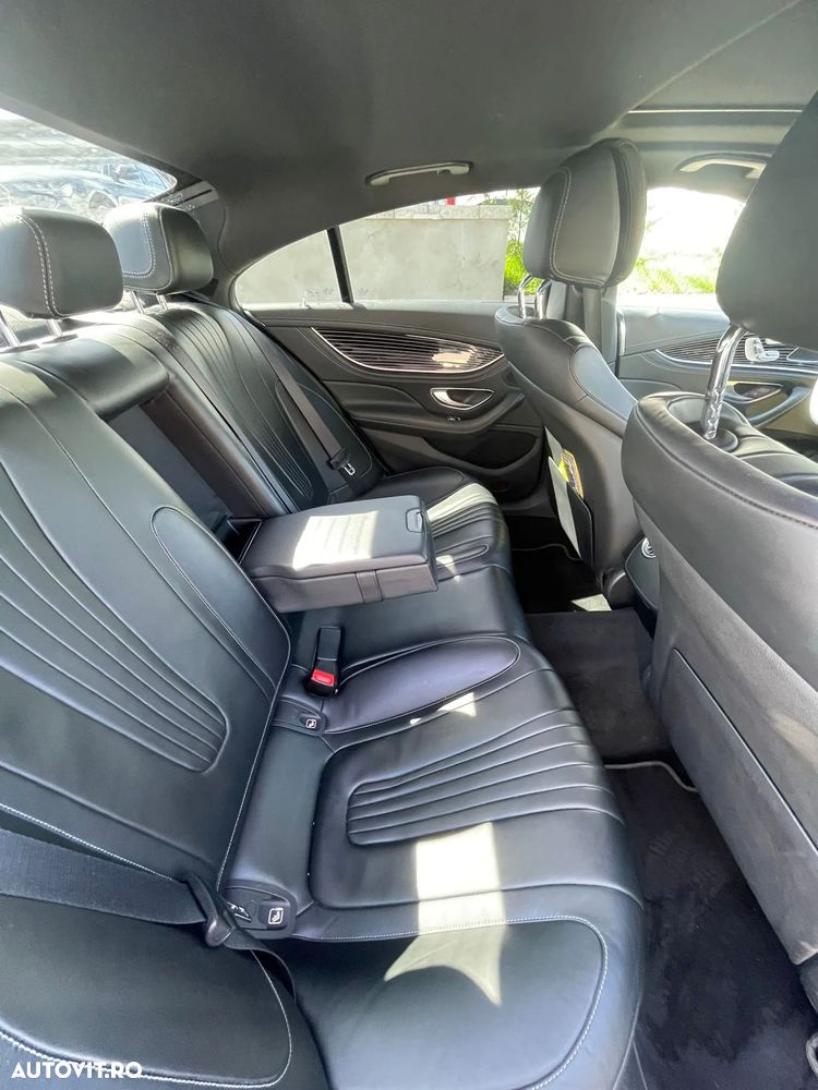 Mercedes-Benz CLS - 21