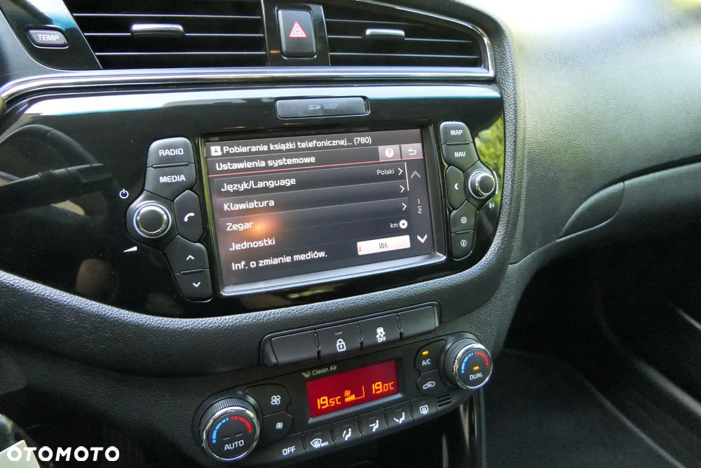 Kia Ceed 1.6 GDI L - 28