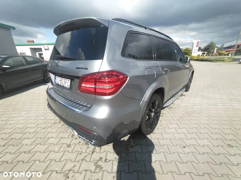 Mercedes-Benz GL 350 BlueTec 4-Matic - 6