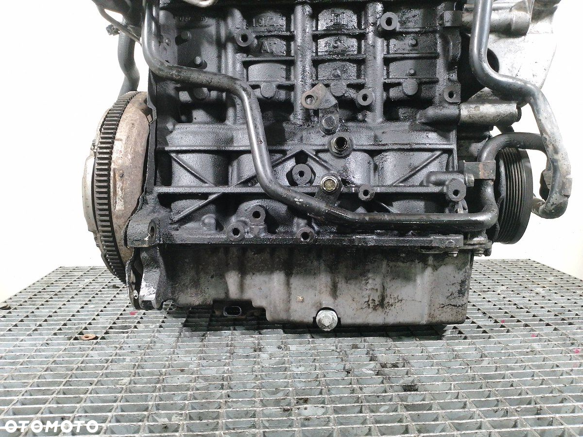SILNIK VW TOURAN I AVQ 1.9 TDI - 2