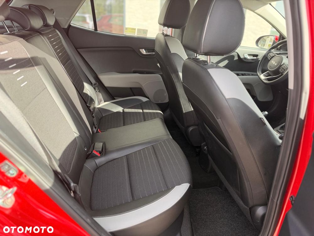 Kia Stonic - 28