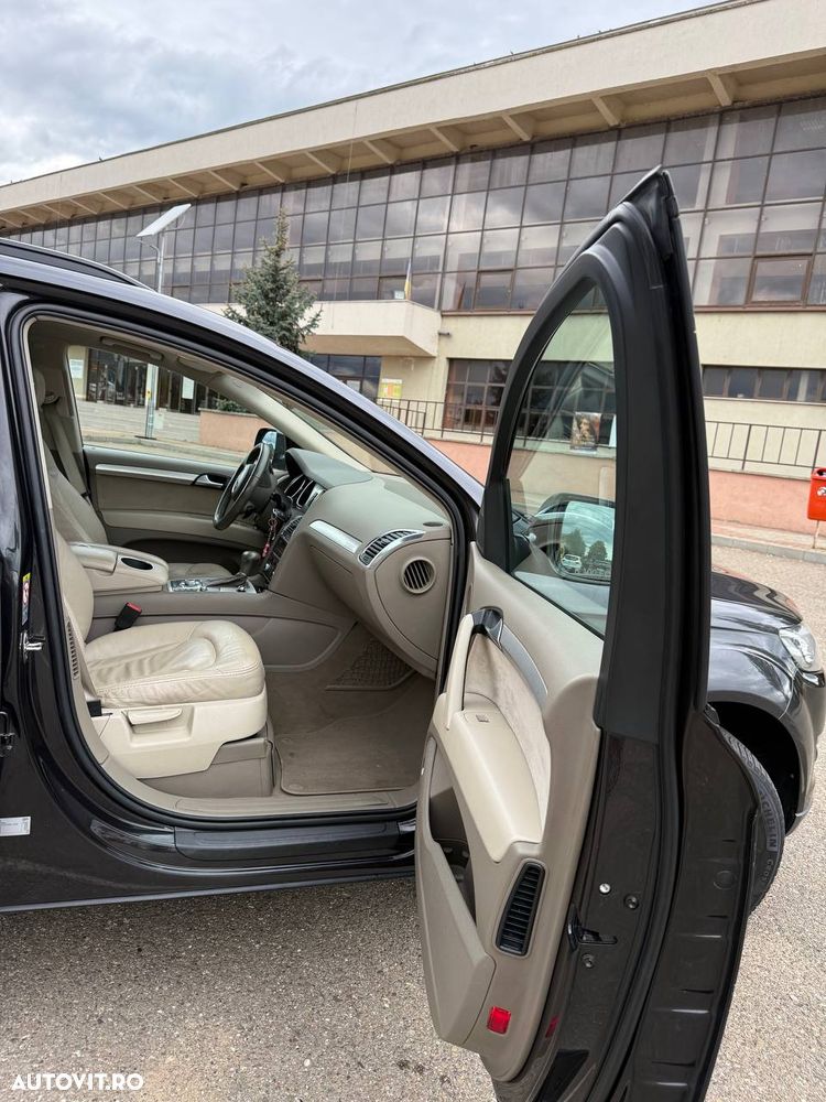 Audi Q7 3.0 TDI DPF Quattro Tiptronic - 11
