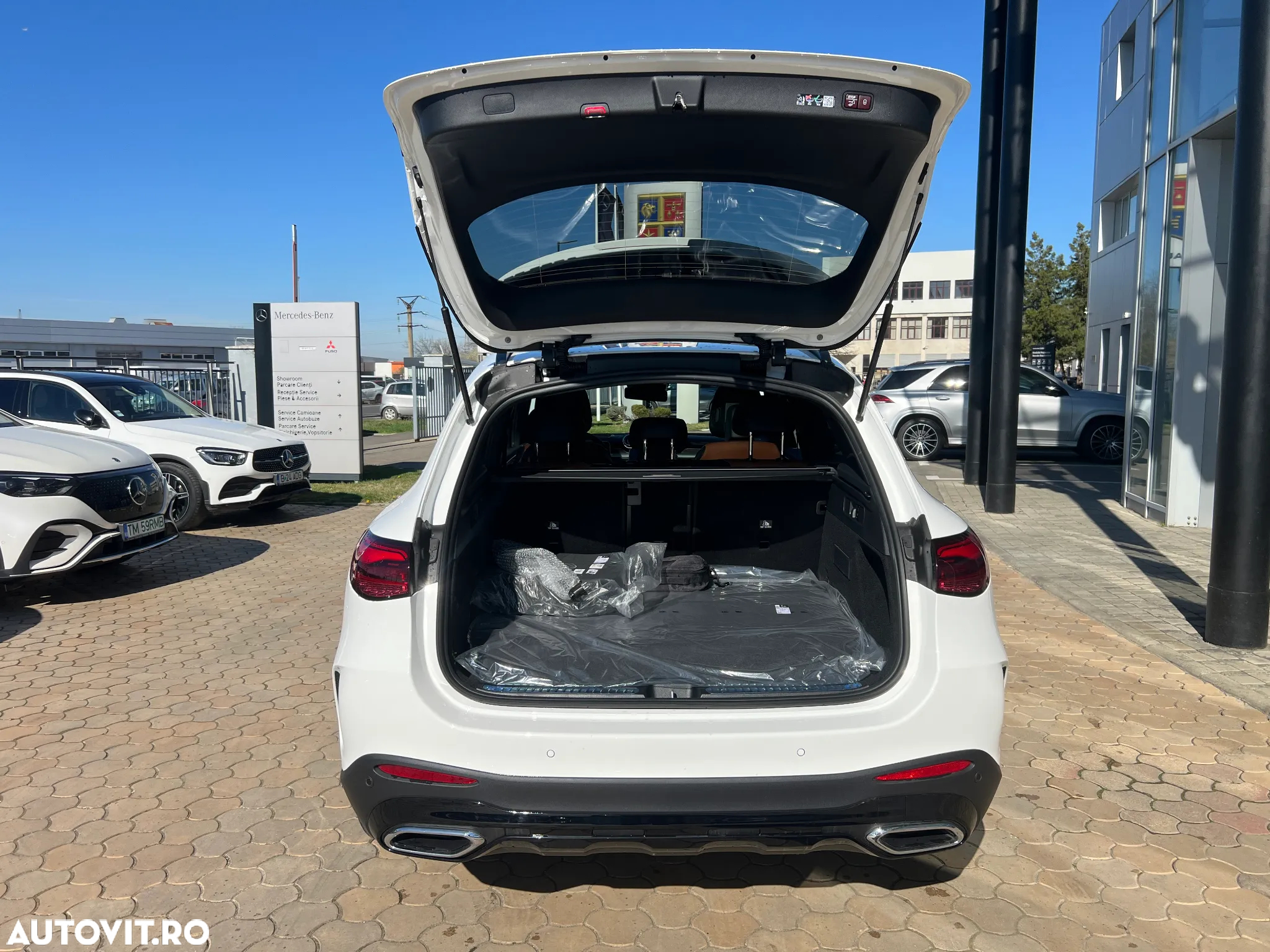 Mercedes-Benz GLC 300 e 4MATIC - 15