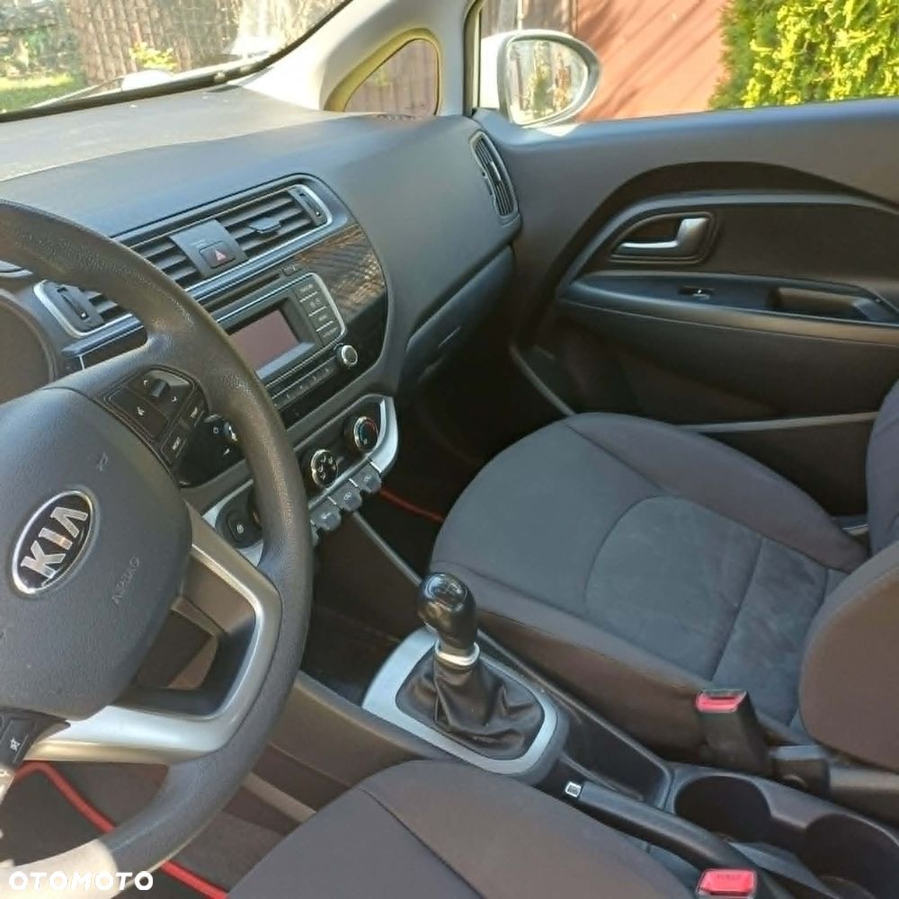 Kia Rio 1.1 crdi M - 5