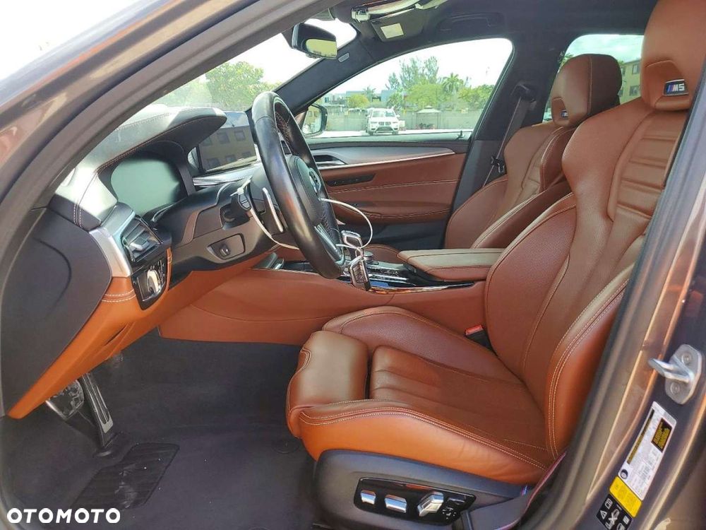 BMW M5 - 9