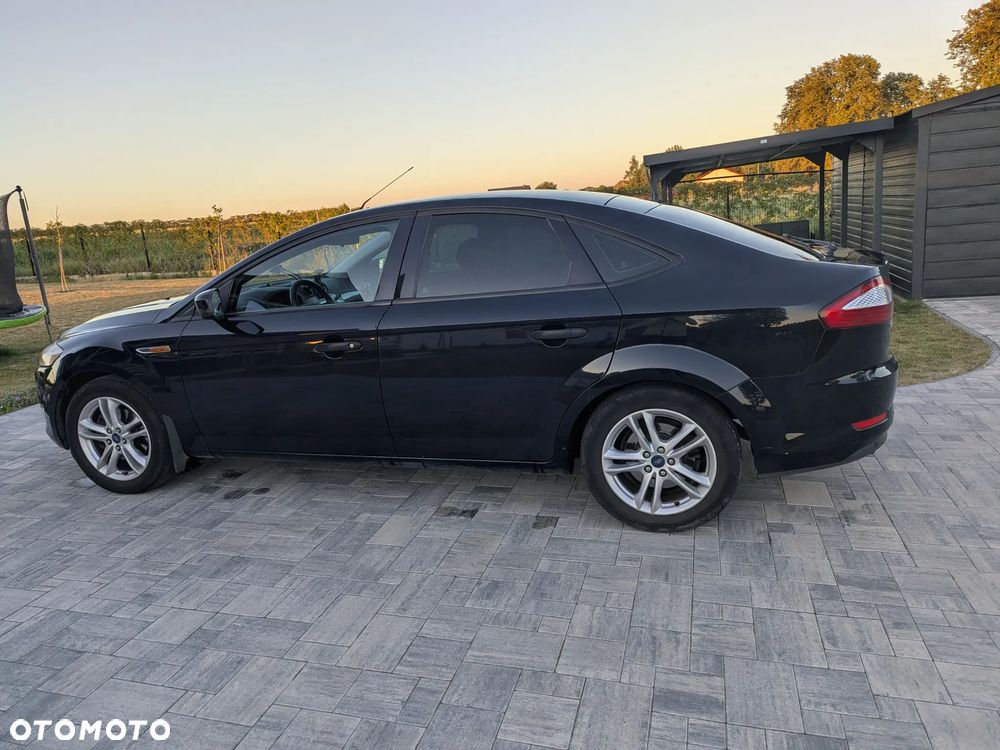Ford Mondeo 2.0 Silver X - 9