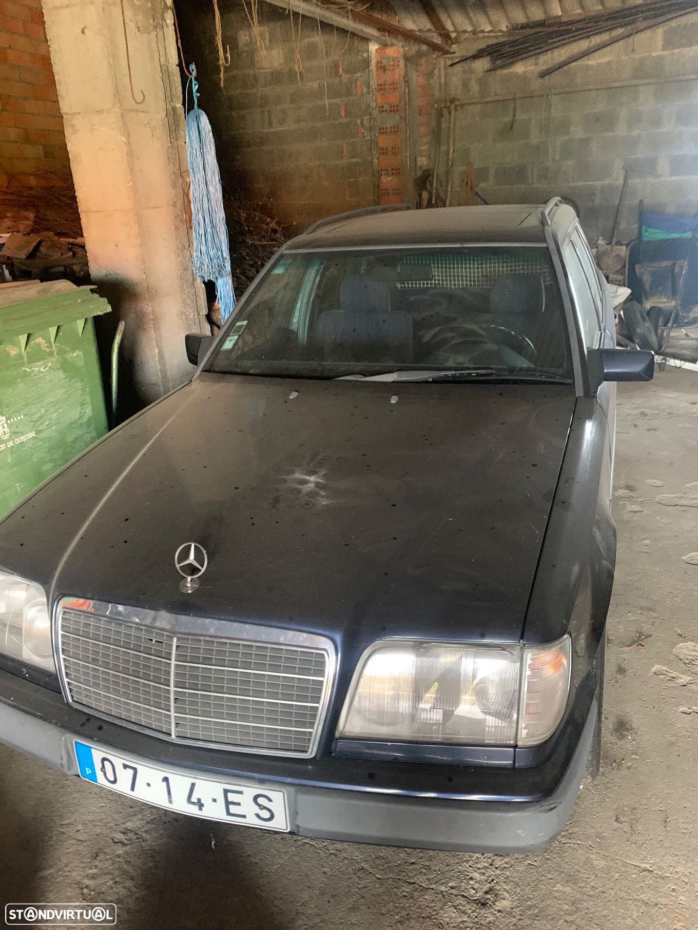 Mercedes-Benz 250 - 1