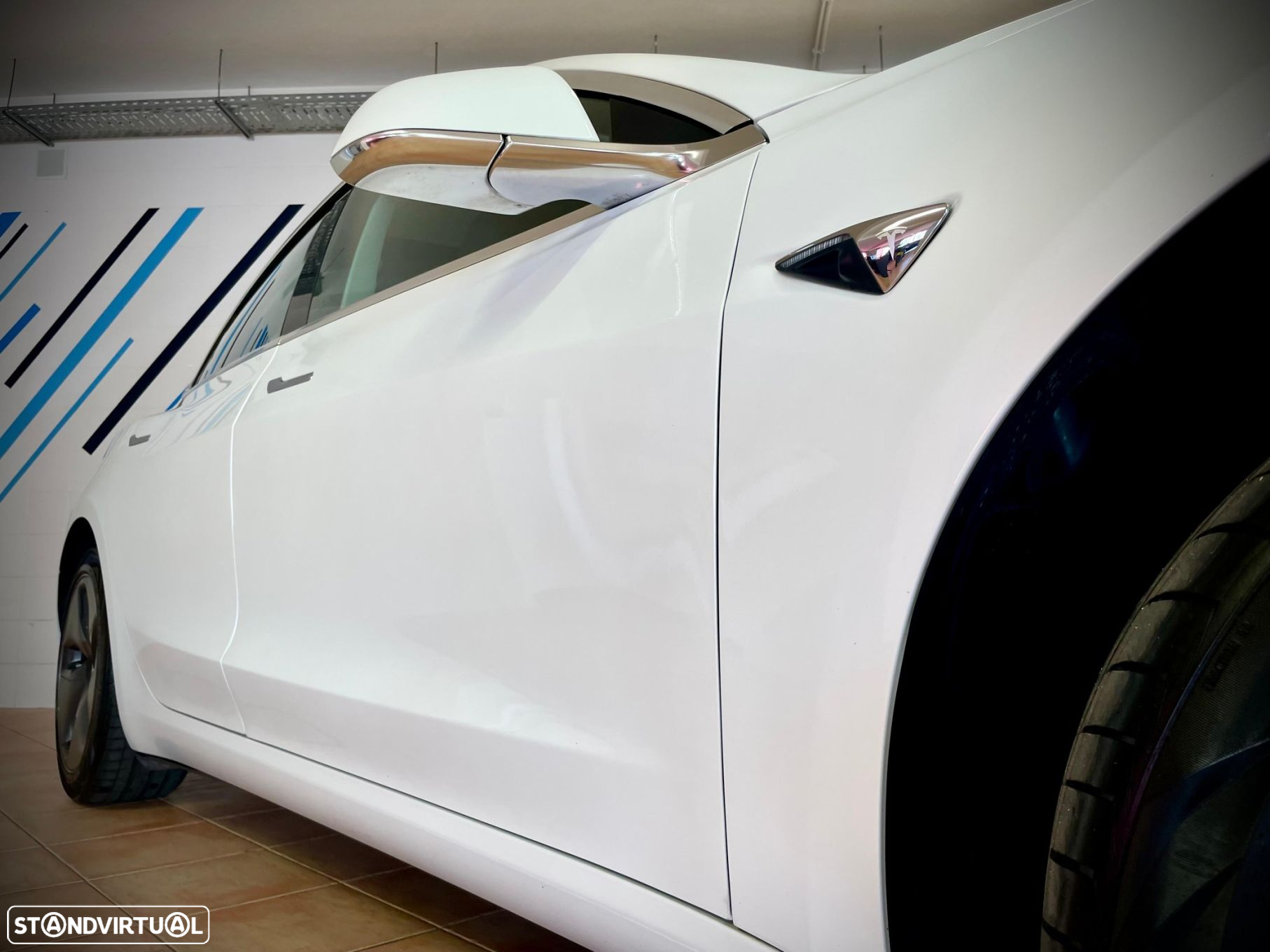 Tesla Model 3 Standard Range Plus RWD - 40