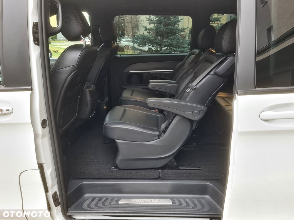 Mercedes-Benz Klasa V 250 d Exclusive 9G-Tronic (d³ugi) - 14