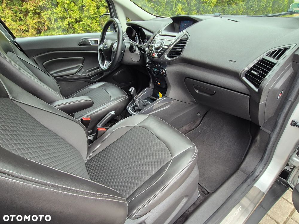 Ford EcoSport 1.0 EcoBoost TITANIUM - 31