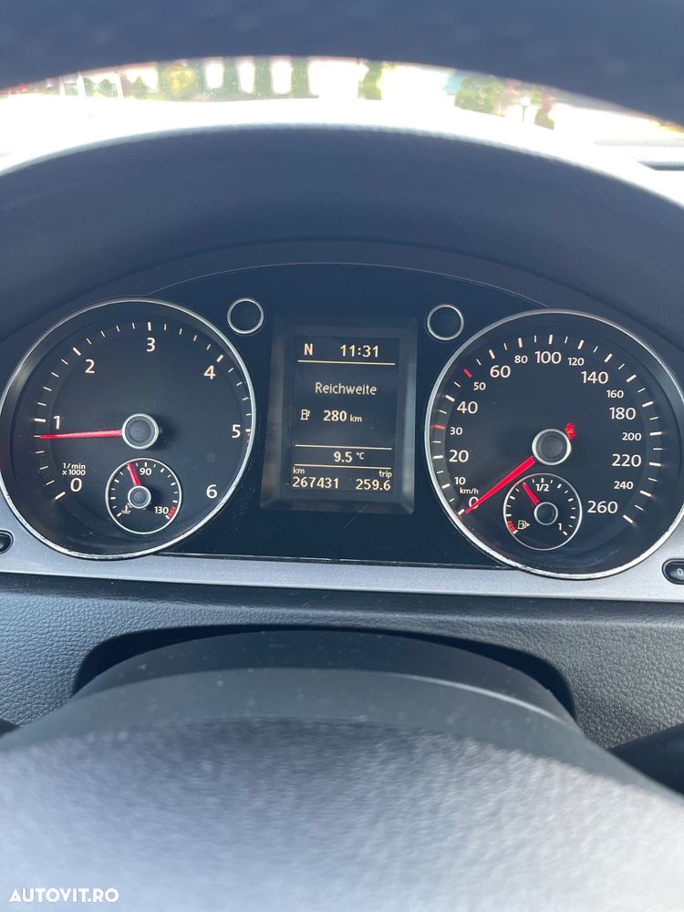 Volkswagen Passat Variant 2.0 TDI Comfortline - 23