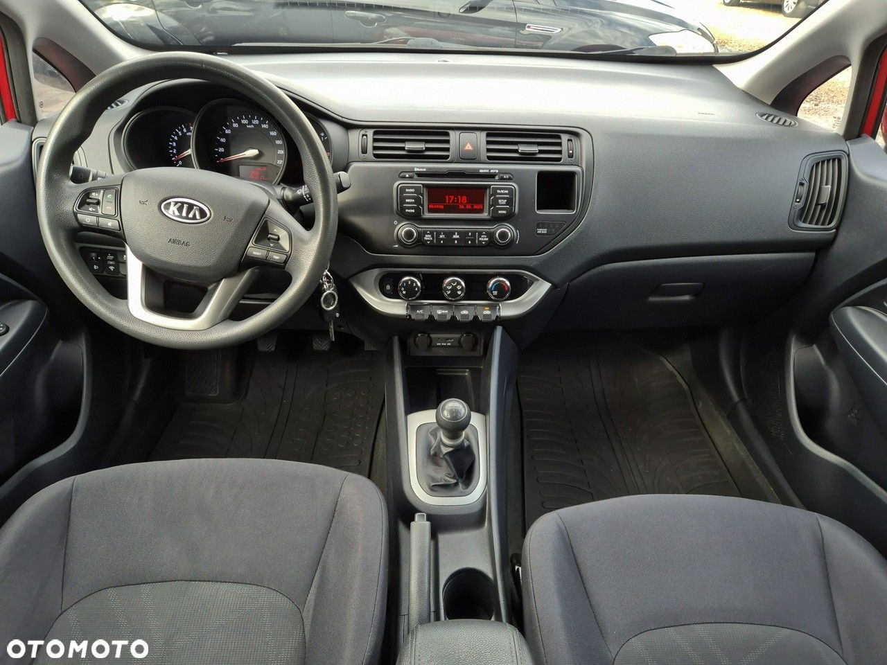 Kia Rio - 23