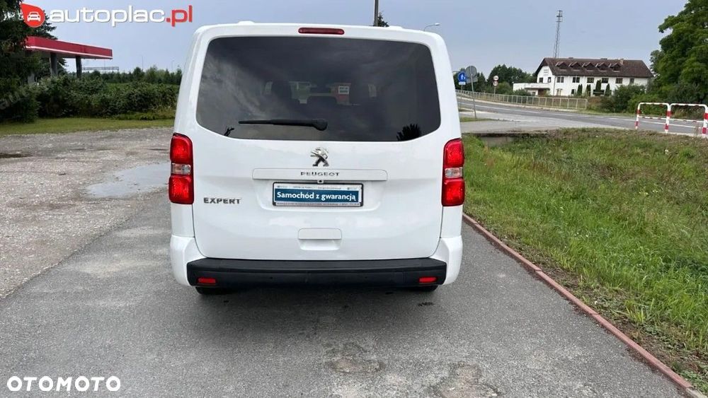 Peugeot Traveller 2019