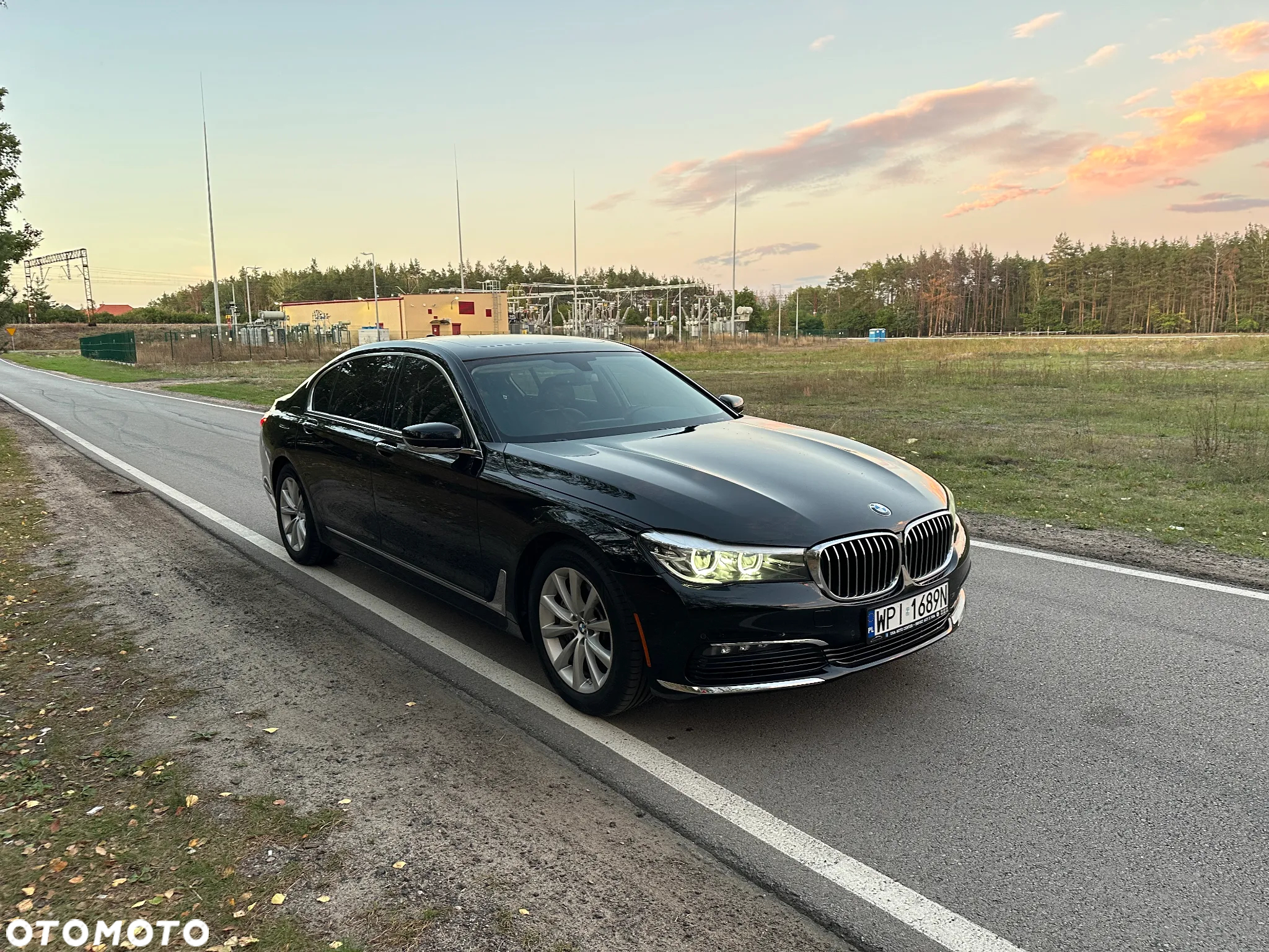 BMW Seria 7 740Li - 4