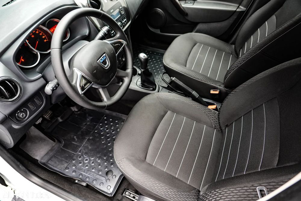 Dacia Logan 1.0 SCe Ambiance - 12