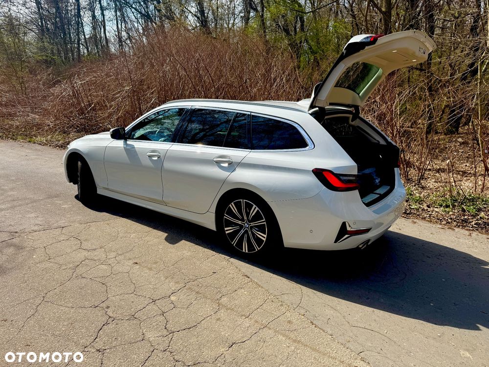 BMW Seria 3 320d xDrive Luxury Line - 5