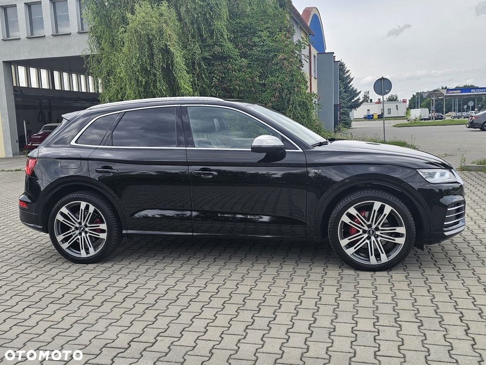 Audi SQ5 - 2