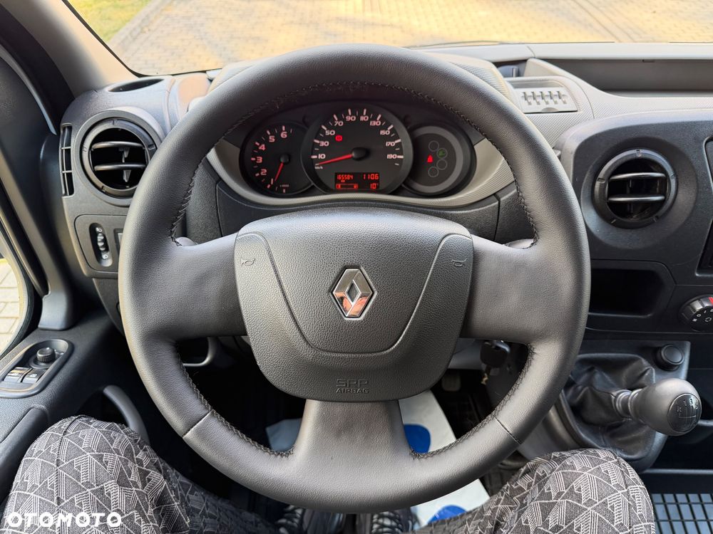 Renault Master - 24