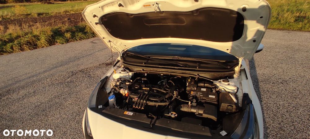 Hyundai i20 1.2 Modern - 17