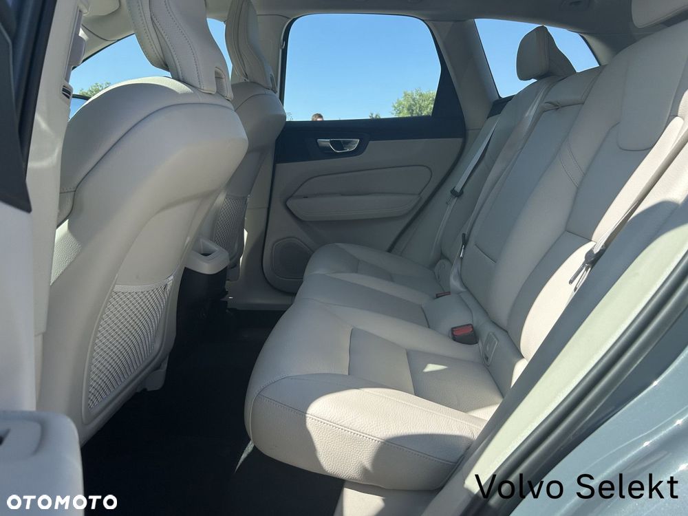 Volvo XC 60 - 29