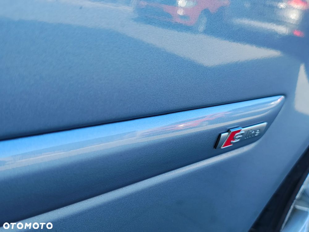 Audi A4 Cabrio 1.8 T multitronic - 27