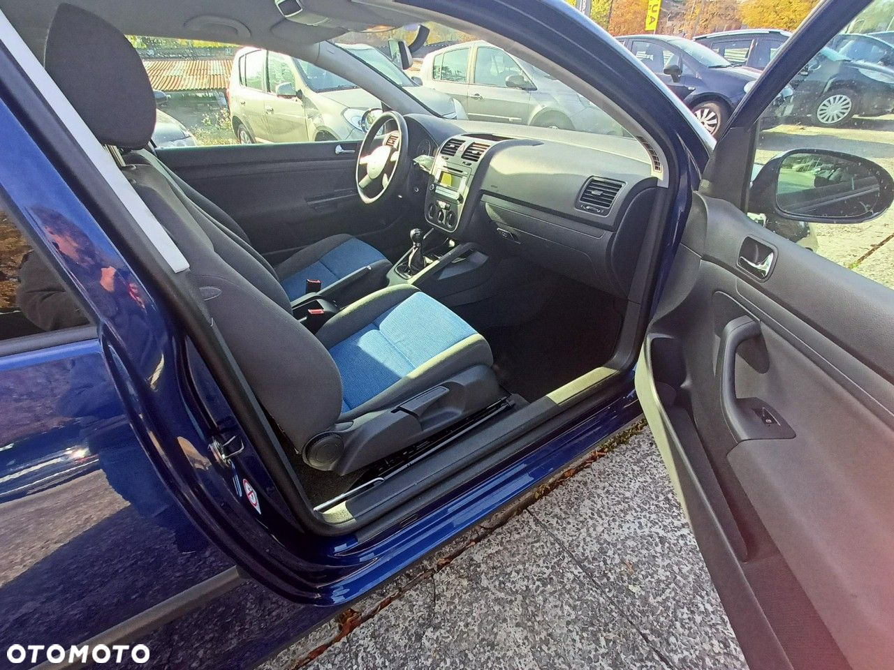 Volkswagen Golf - 19