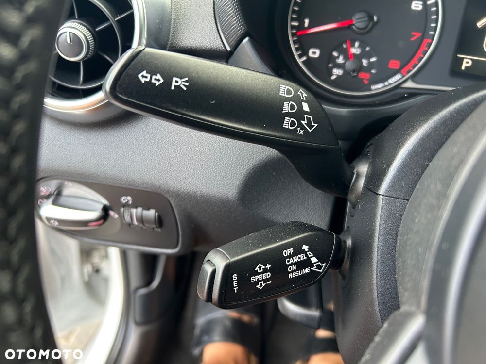 Audi A1 1.4 TFSI S tronic S line edition m S line Sportpaket - 31