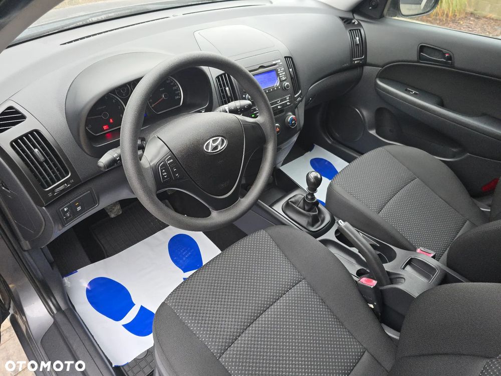 Hyundai i30 1.4 Comfort - 9