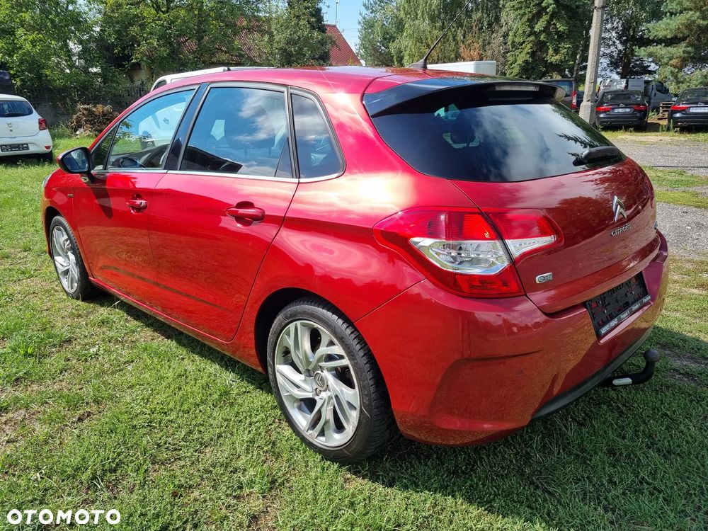 Citroën C4 e-HDi 115 Exclusive - 3